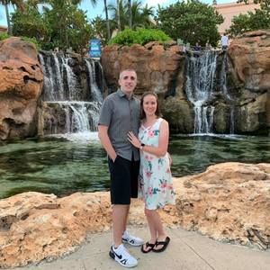 Meet your Posher, Chrissy